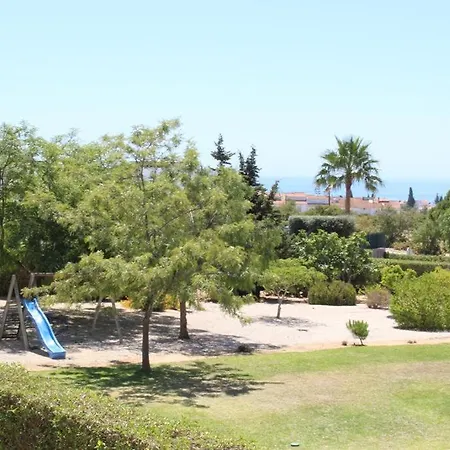 Quinta Dos Crastos Pool House Penzion
